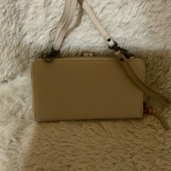 COPY - The Sak Vanilla Leather tote and Wallet - Picture 10 of 14